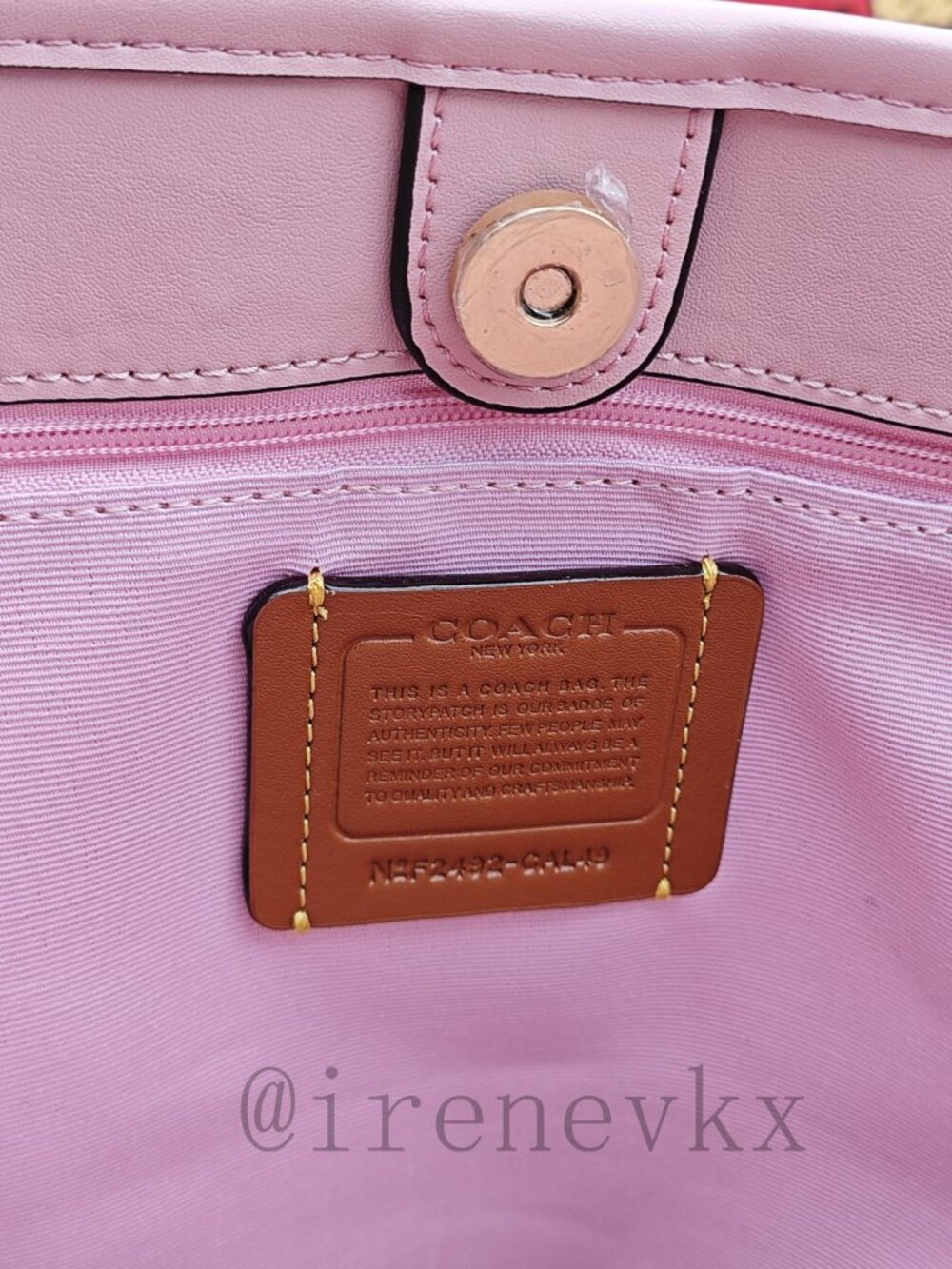 Coach City Tote Bag In Signature Canvas in powder pink color - Picture 6 of 6